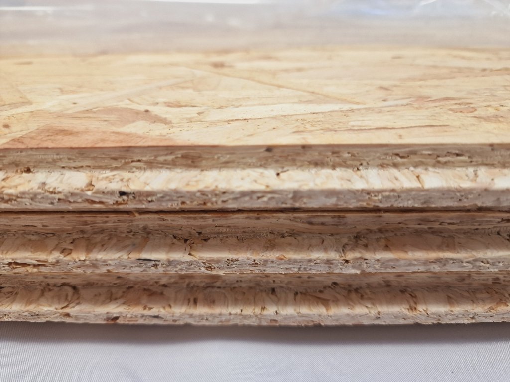 1220 X 300 mm OSB Loft Board Pack of 6 ( 2.16m2 ) Pack of 12 ( 4.32m2 ) Pack of 18 ( 6.48m2 ) - Plaster Link